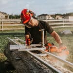 Bandsaw vs Chainsaw Mill